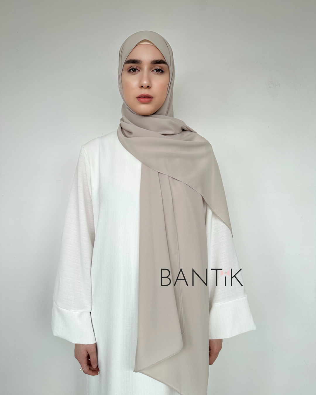 Hijab écharpe châle voile soie de MÈDINE grège