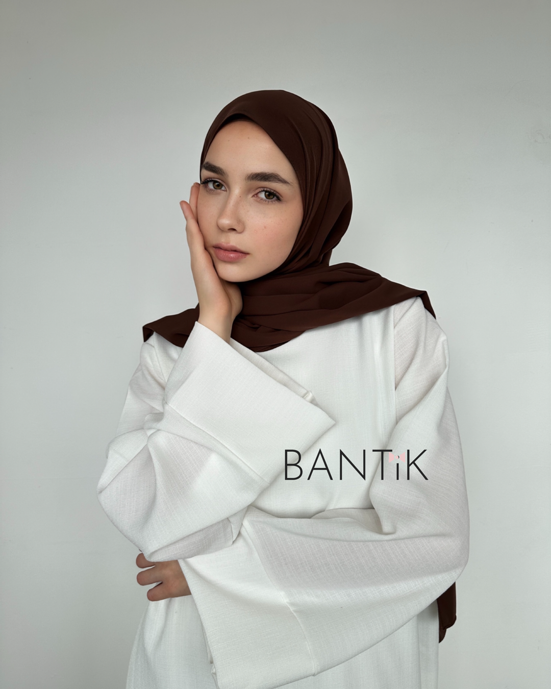 Hijab châle voile soie de MÈDINE BANTIK