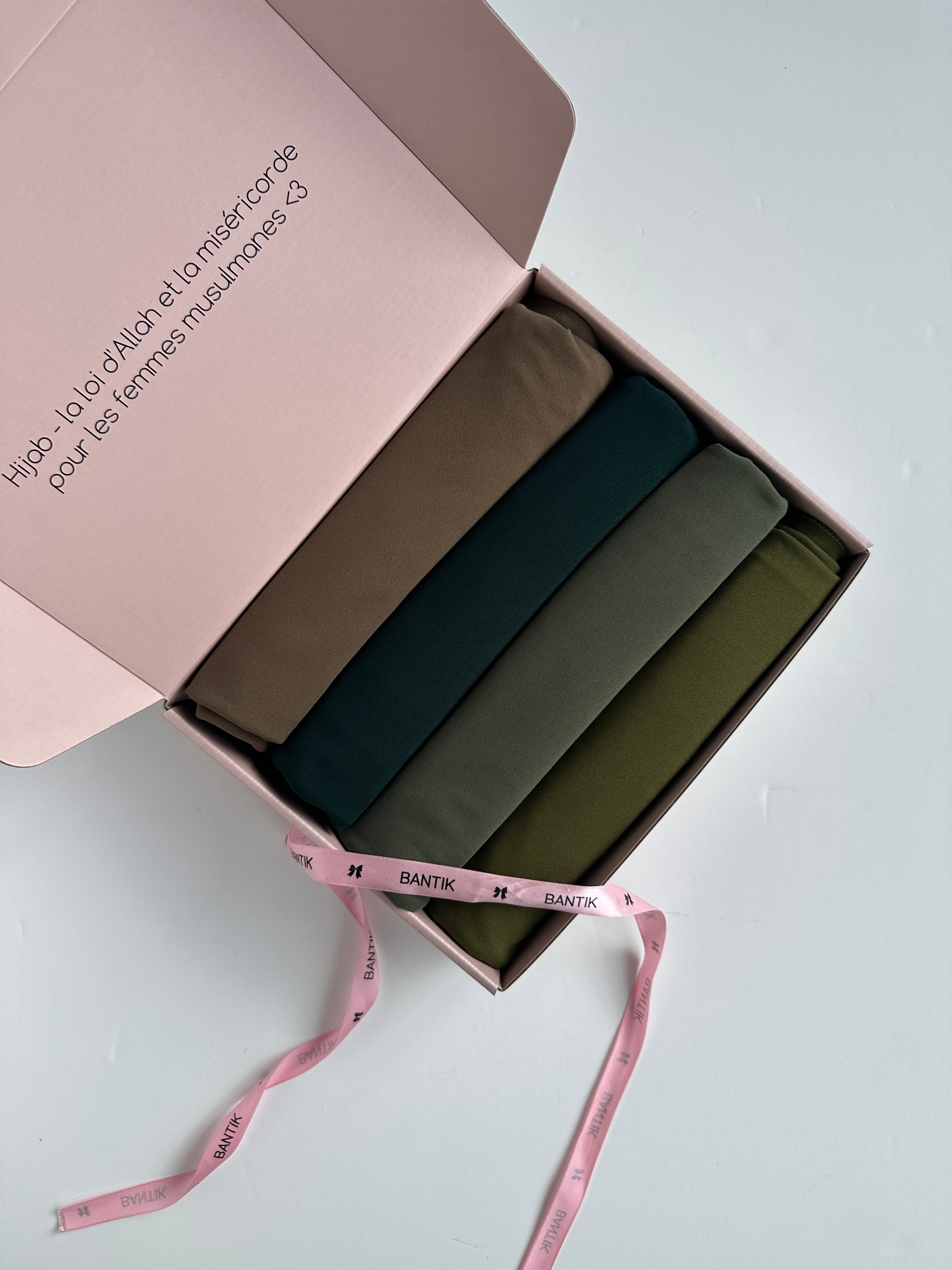 Box 4 hijabs cadeaux