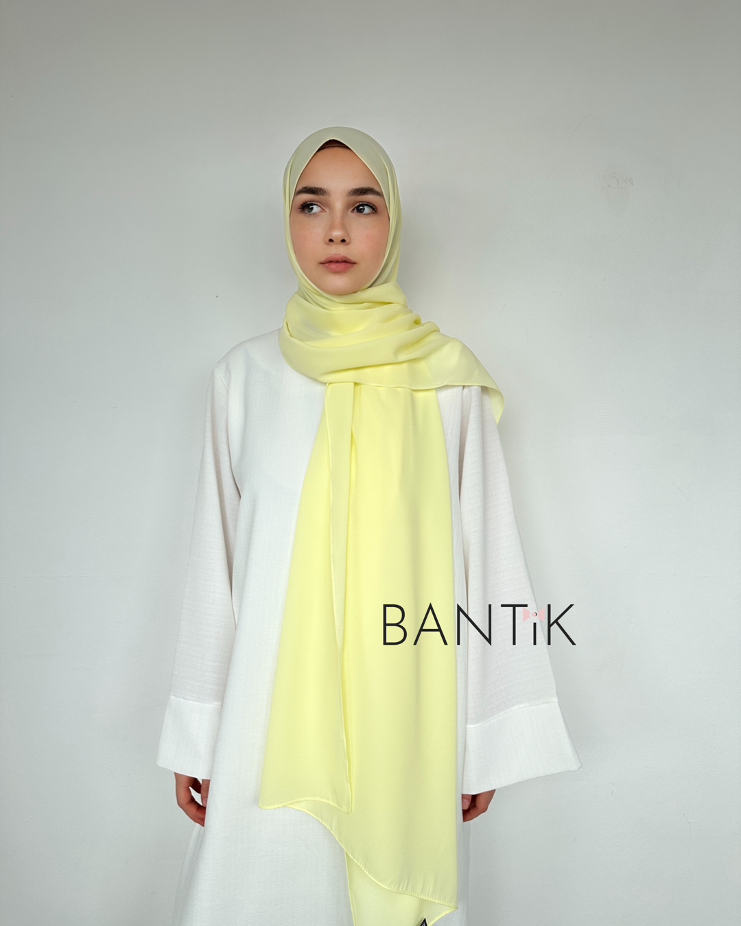 Hijab écharpe voile châle soie de MÈDINE BANTIK