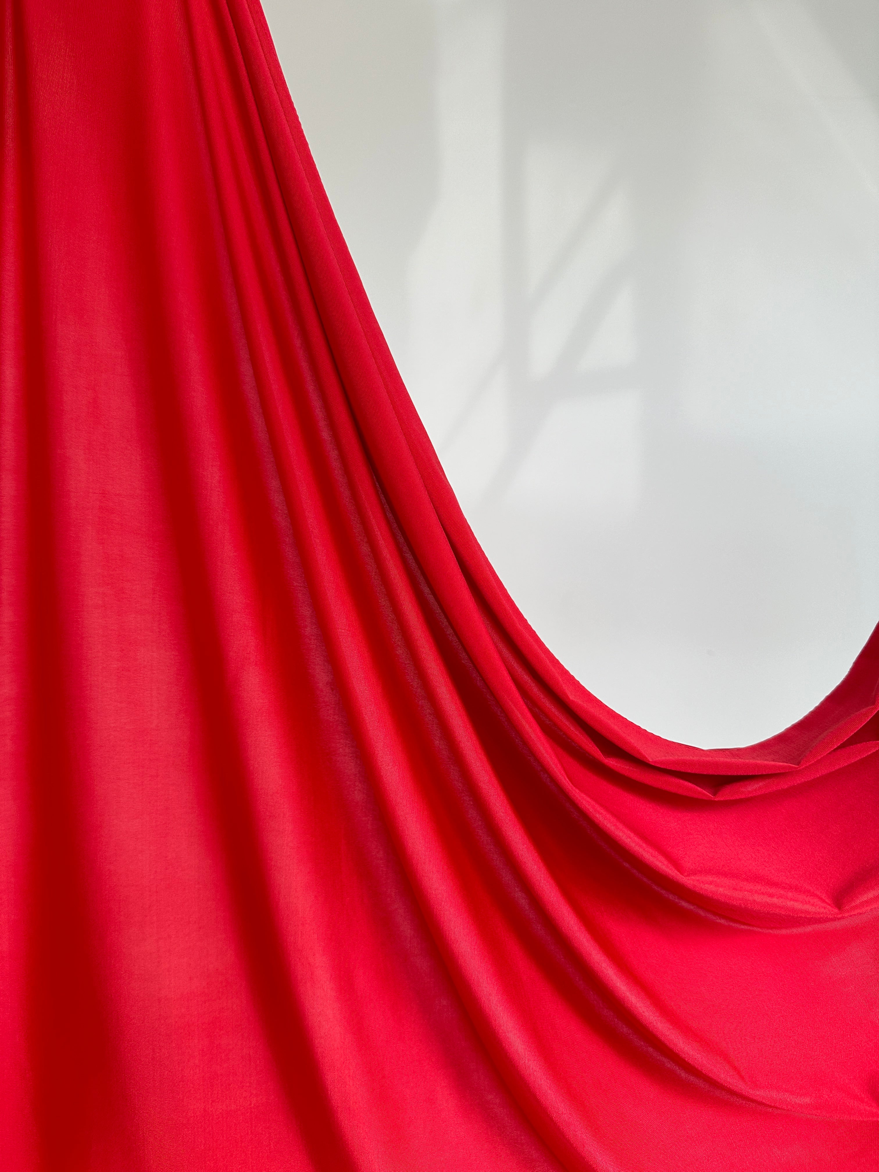 Hijab jersey liquid rouge vif effet soie satinée xxl