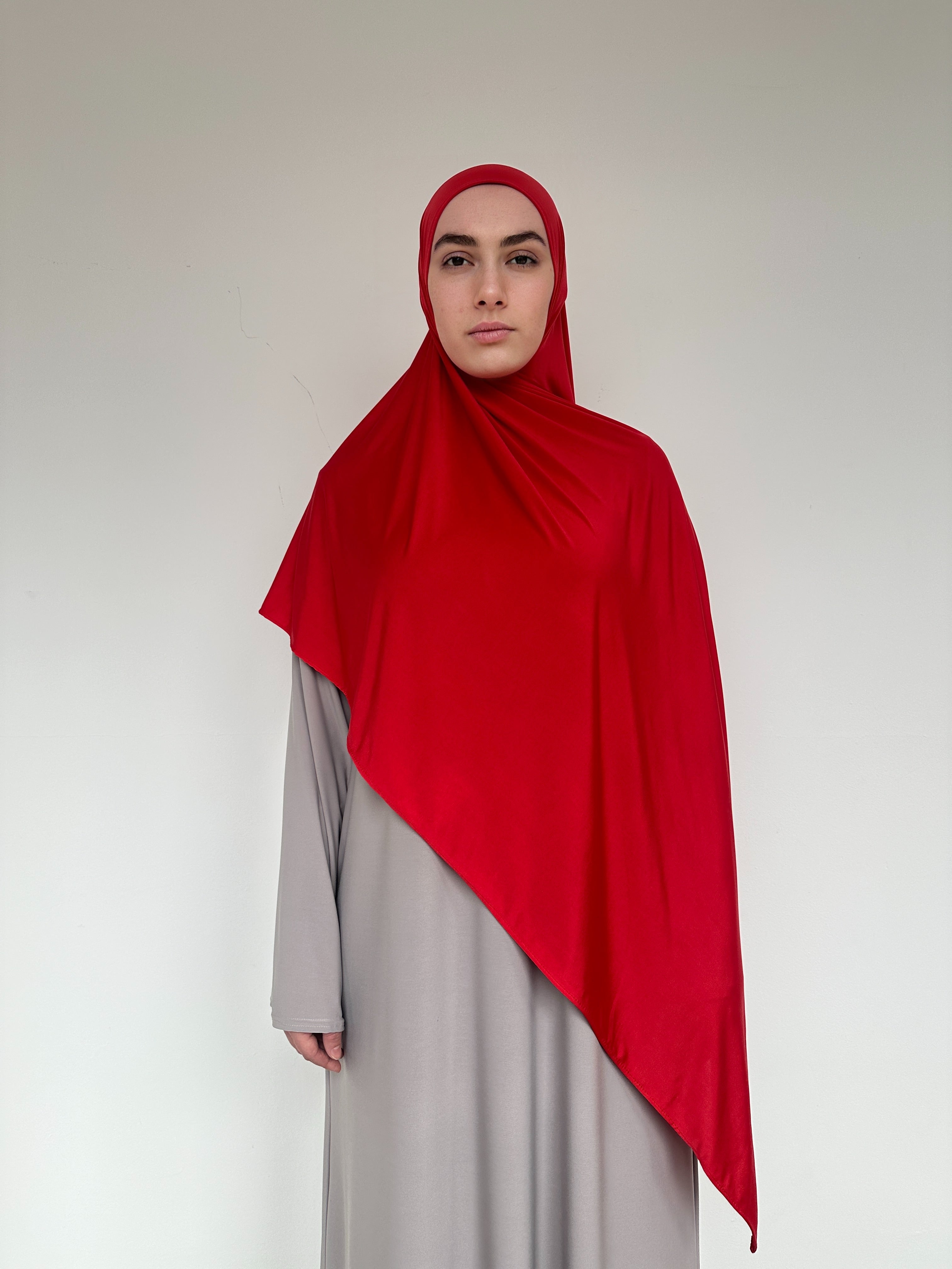Hijab jersey liquid rouge vif effet soie satinée
