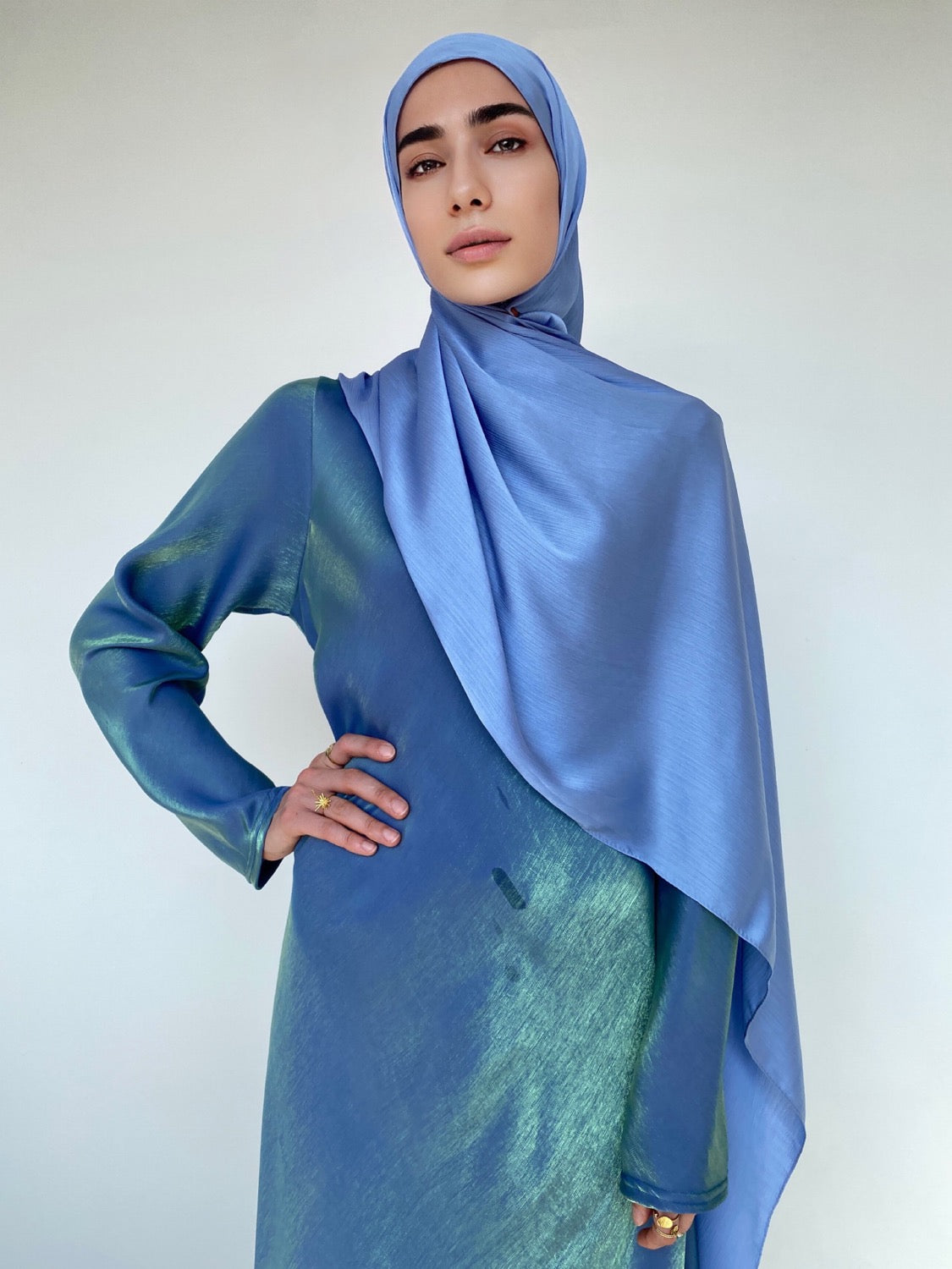HIJAB EFFET SATIN BLEUET - BANTIK
