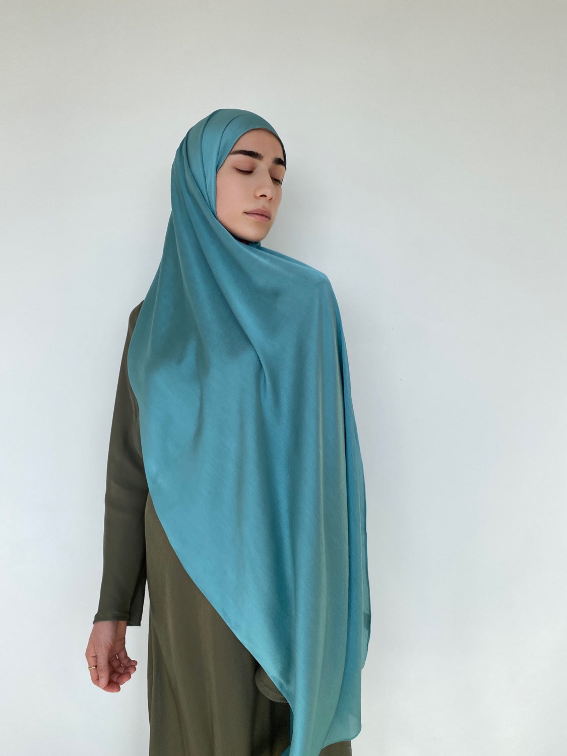 HIJAB EFFET SATIN TURQUOISE - BANTIK