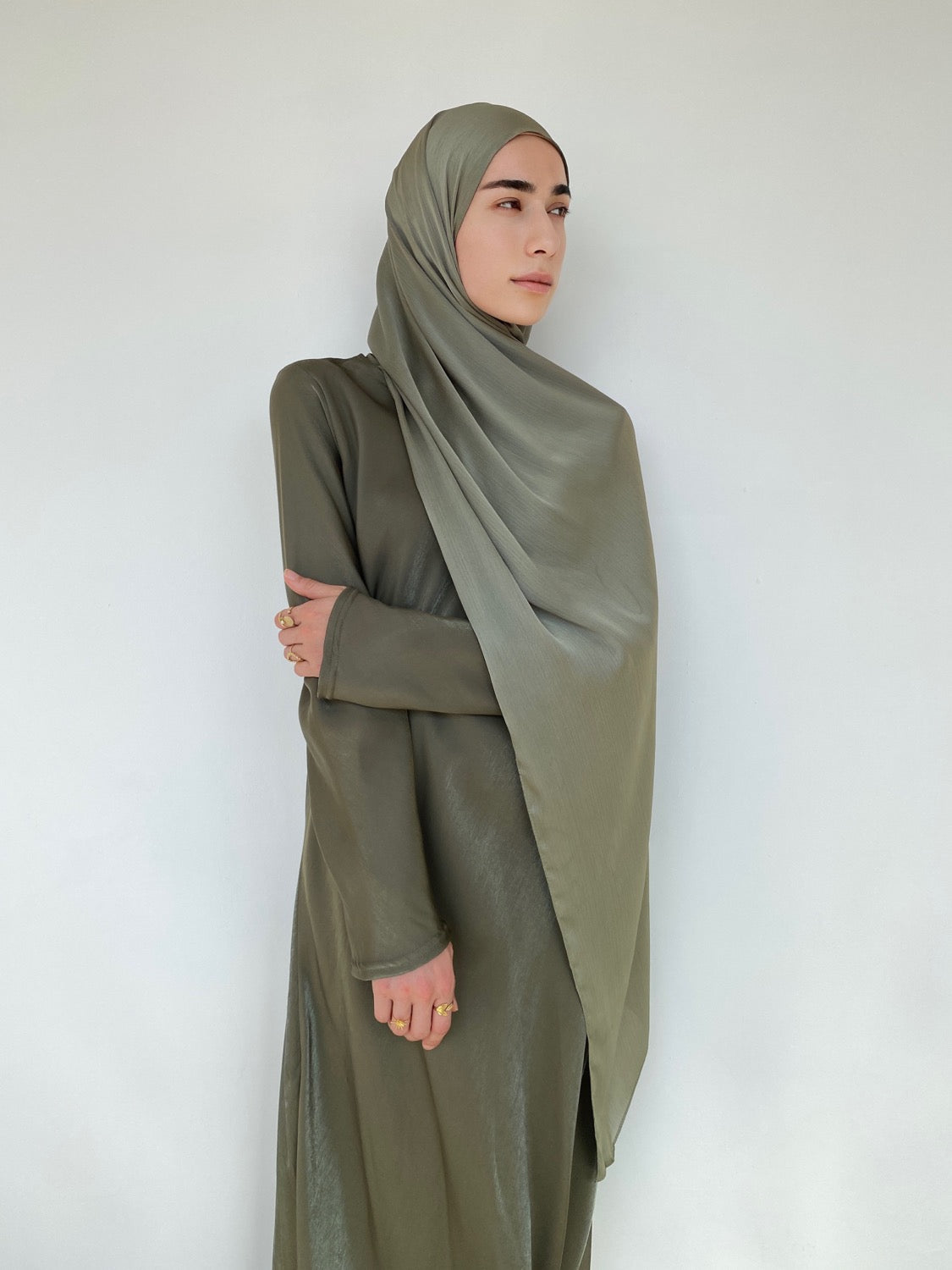 HIJAB EFFET SATIN KAKI - BANTIK