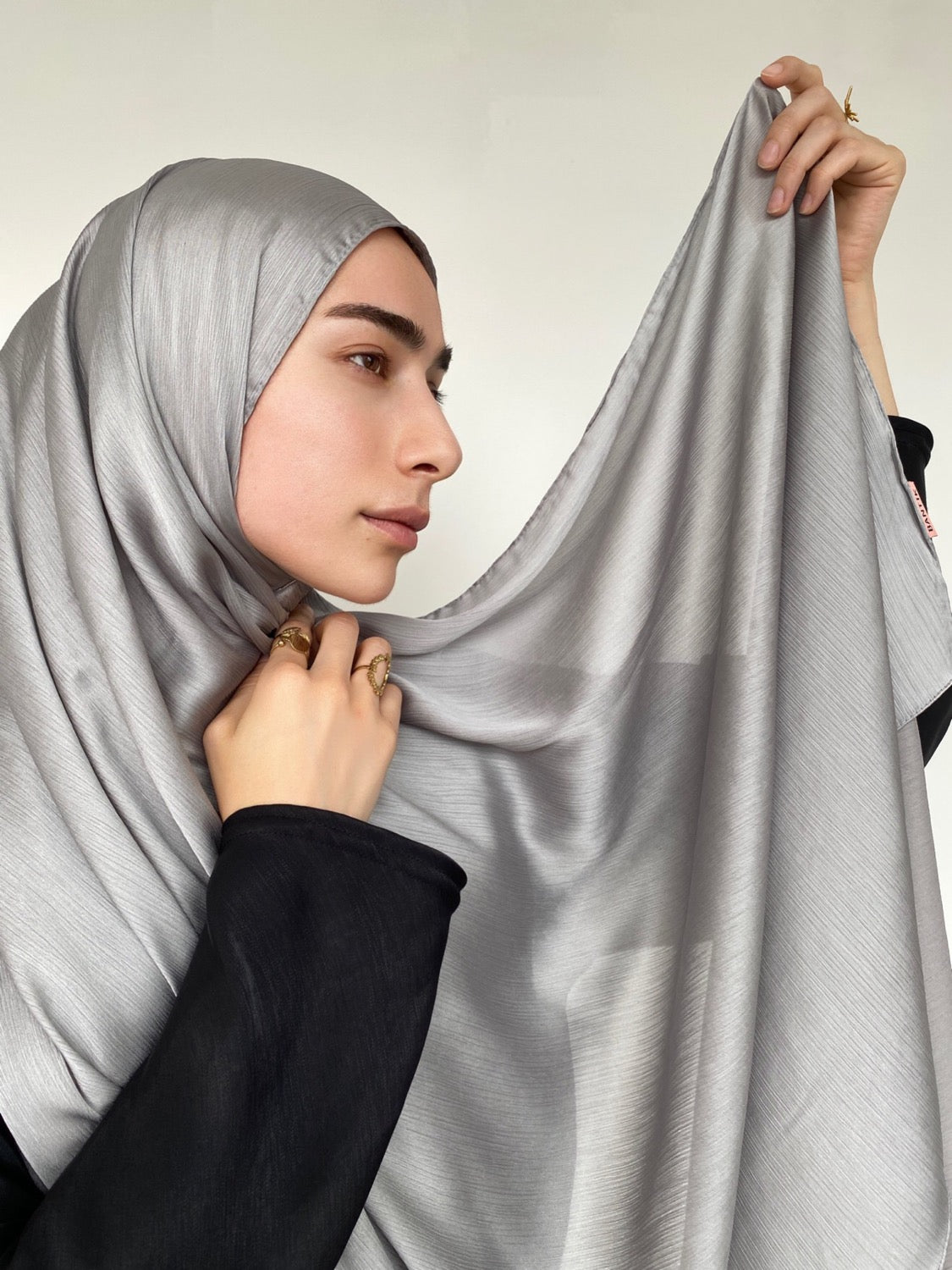 HIJAB EFFET SATIN GRIS - BANTIK