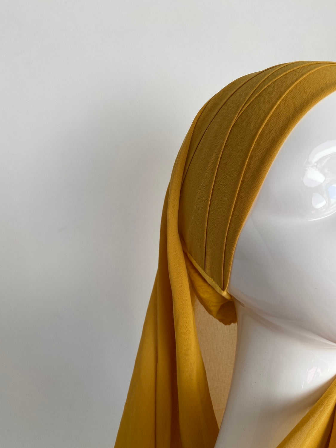 HIJAB À ENFILER MOUSSELINE MOUTARDE - BANTIK