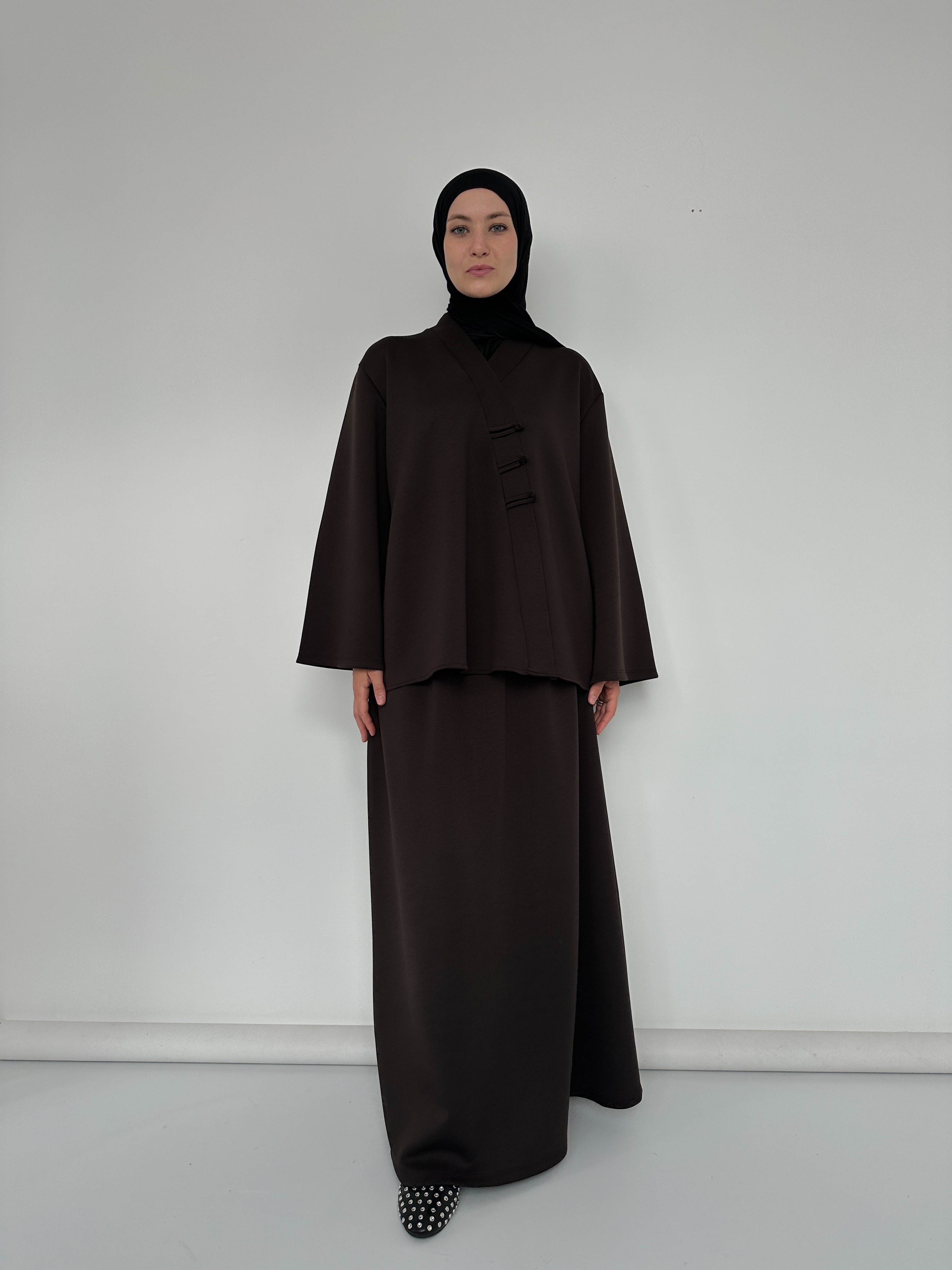 Ensemble Sakura  chocolat – jupe longue avec poches et blouse kimono élégante BANTIK
