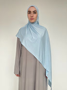 Hijab Jersey Liquid bleu nuage, une nuance pastel très claire.