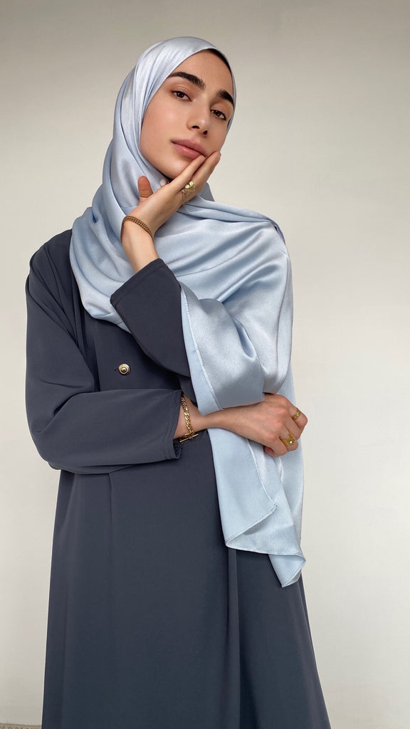 Hijab satin bleu