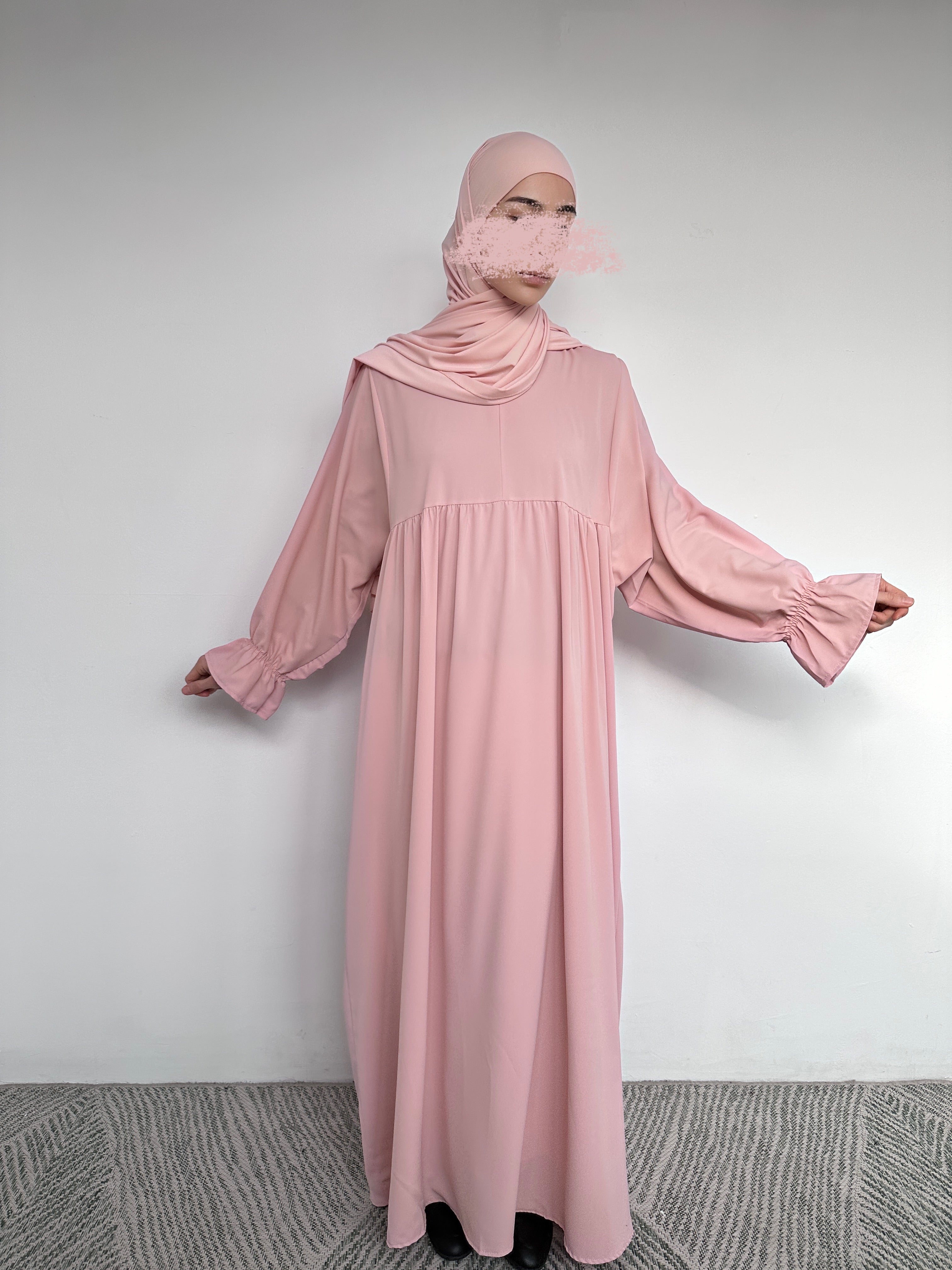 LONG SAFIA POWDER PINK ABAYA BANTIK